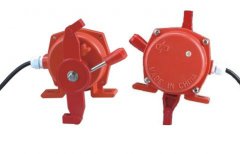 DSLS-S雙向拉繩開(kāi)關(guān)，手動(dòng)復(fù)位輸送機(jī)跑偏開(kāi)關(guān)