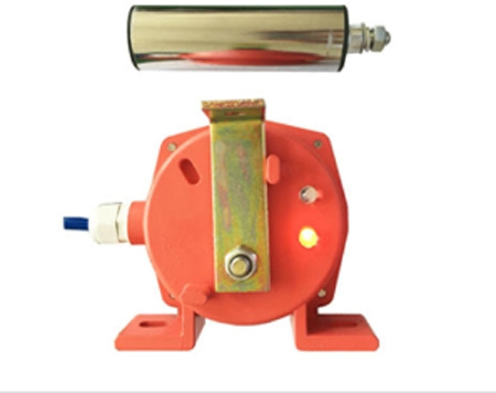 XA-02GKH-10-30-A卓信220V 不銹鋼跑偏開(kāi)關(guān)、XCRT115跑偏限位開(kāi)關(guān)電廠(chǎng)用價(jià)格