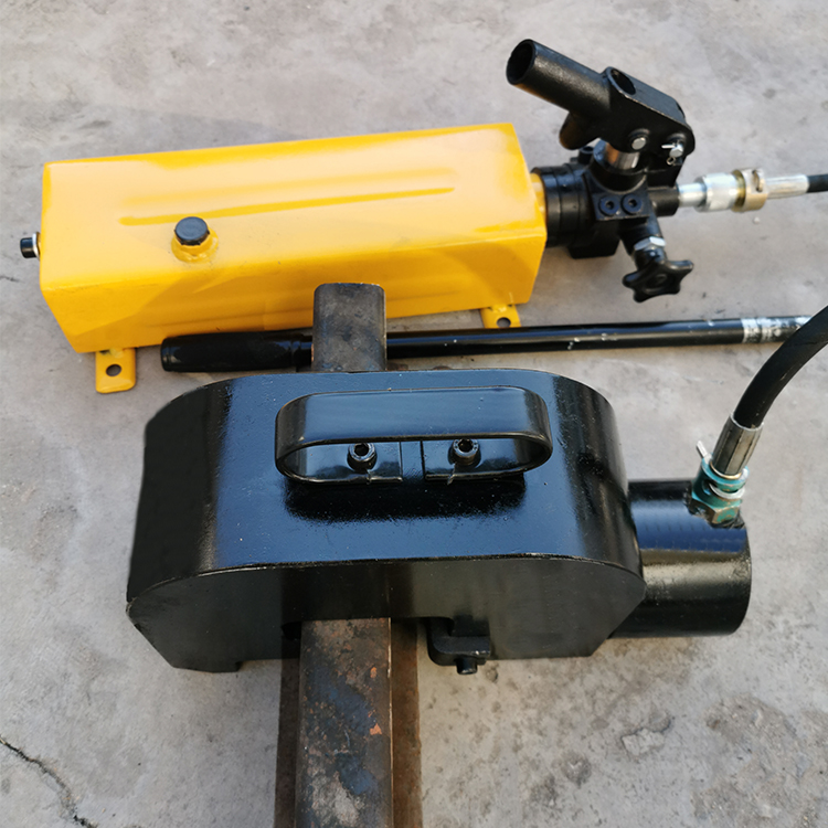 YJK-24分體式液壓擠孔機(jī)實(shí)物圖3