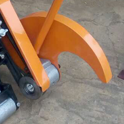 鋼軌鋸軌機細節(jié)2