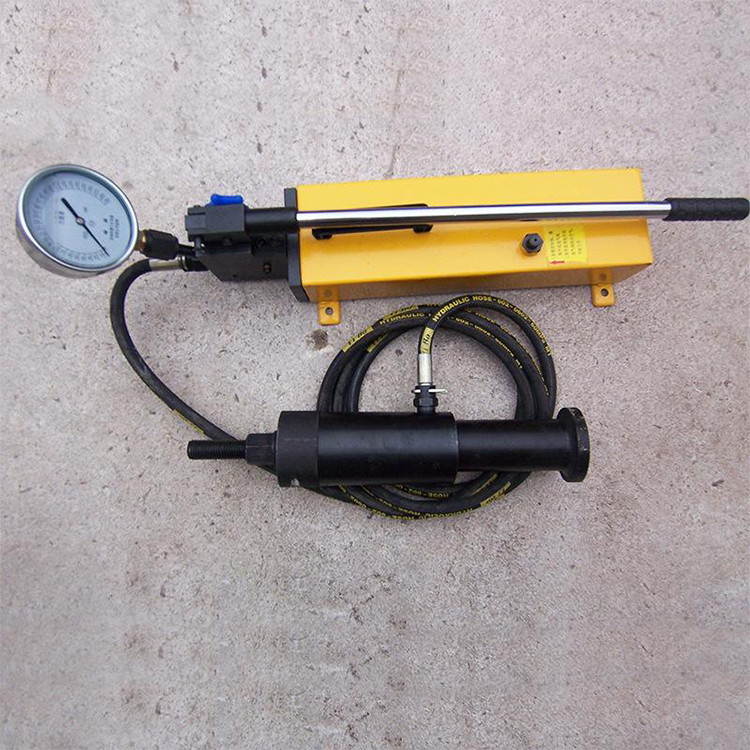 錨桿拉力計(jì)實(shí)物圖1