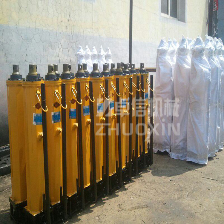 手扶式雙輪壓路機(jī)其他相關(guān)液壓設(shè)備7